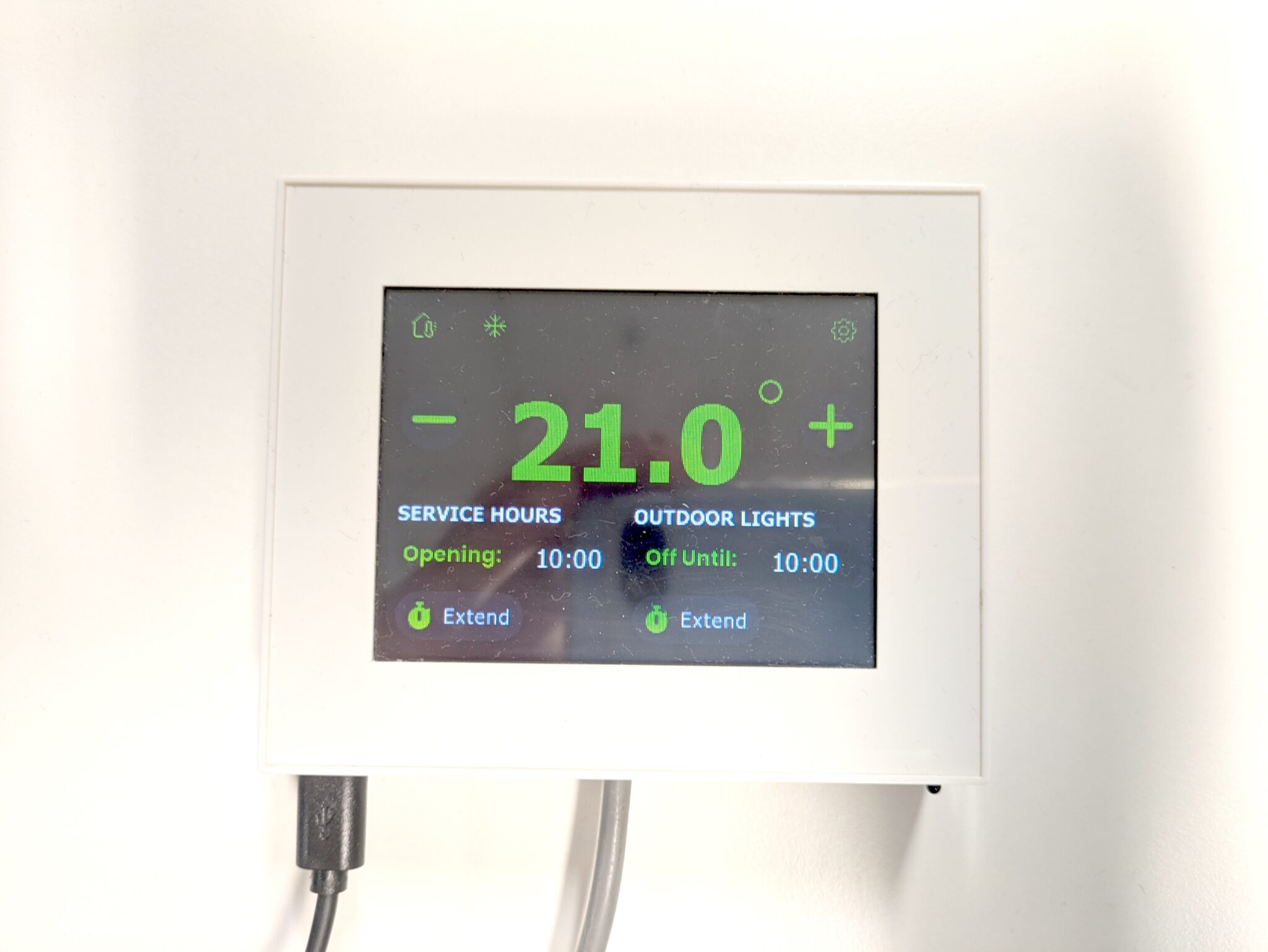 Touchscreen display device